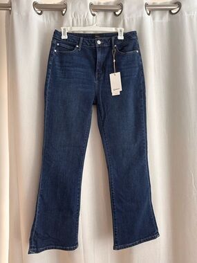 NWT! Quince The Bella Stretch Kick Flare Jeans